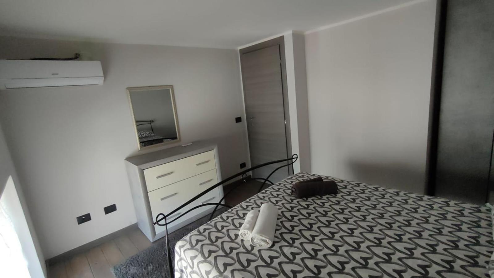 Louis Home Syracuse ภายนอก รูปภาพ