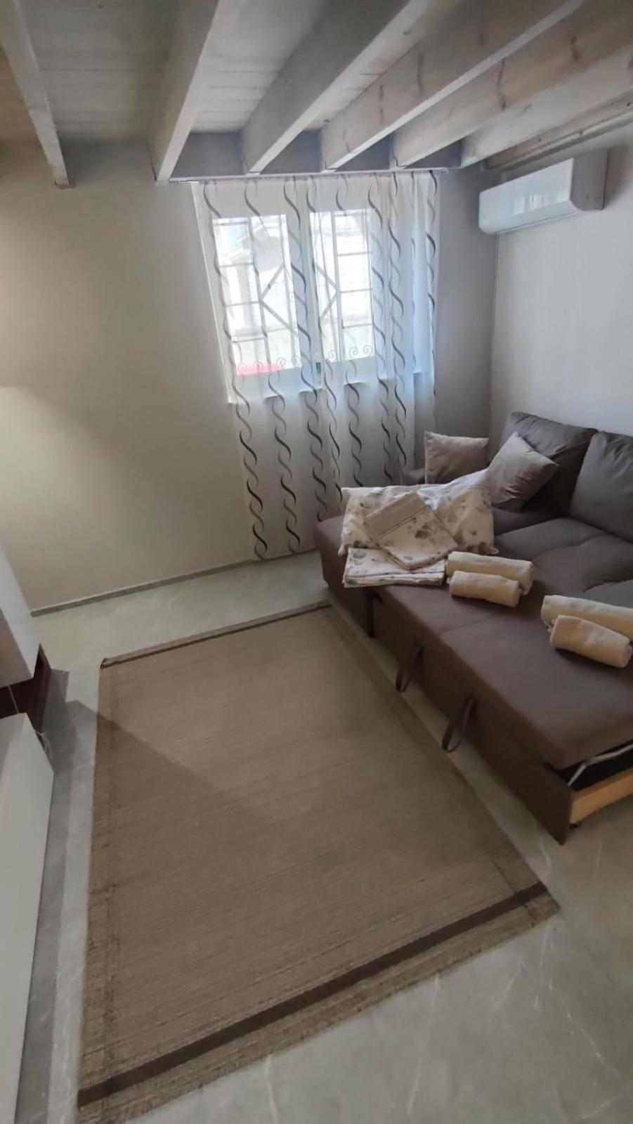 Louis Home Syracuse ภายนอก รูปภาพ