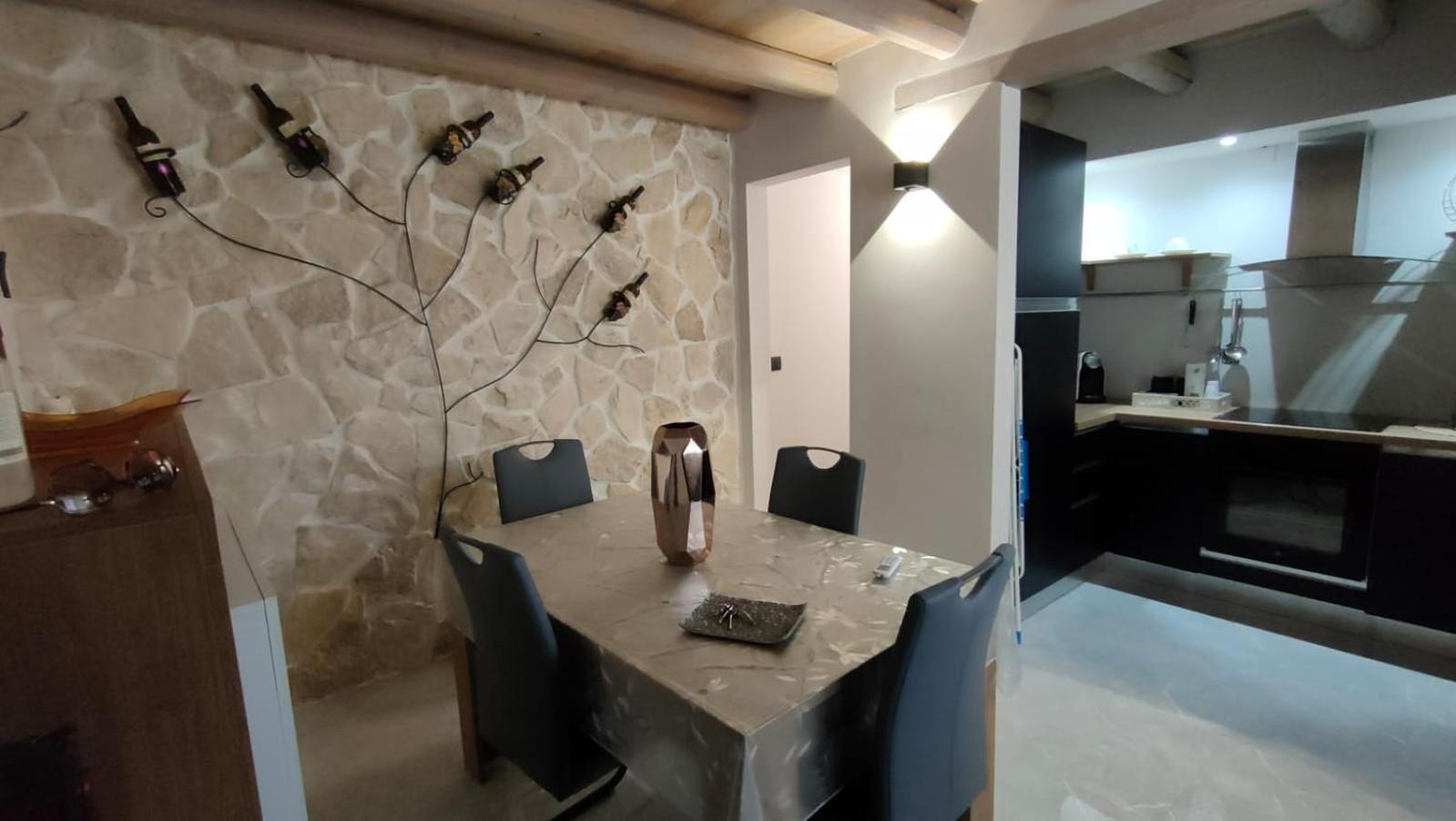 Louis Home Syracuse ภายนอก รูปภาพ